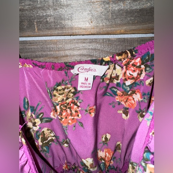 Candies- floral tank top- Size medium-adjustable straps - Picture 6 of 6